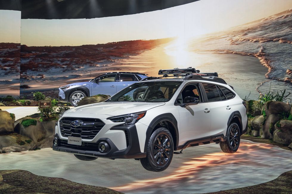 2023 Subaru Outback Images