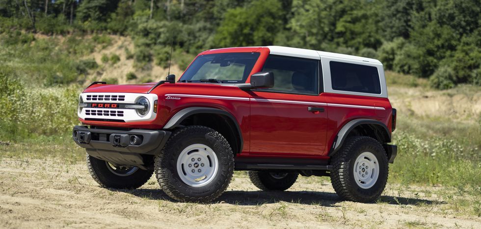 2023 Ford Bronco Images