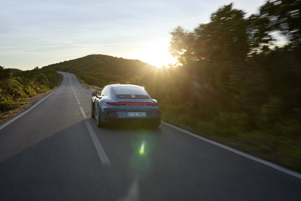 2024 Porsche 911 GT3 RS Images